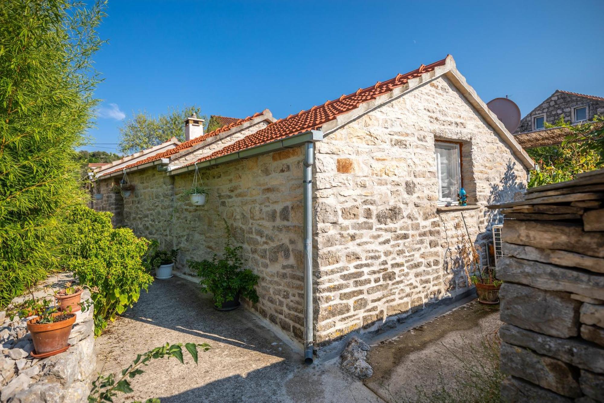 Stone House Harmony Zrnovo